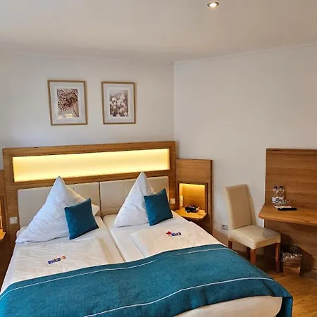 Land-gut-hotel Waldschaenke 호텔 Altfraunhofen
