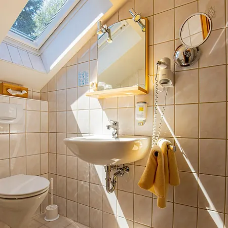 Land-gut-hotel Waldschaenke 2* Altfraunhofen