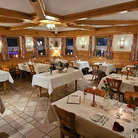 Land-gut-hotel Waldschaenke 호텔