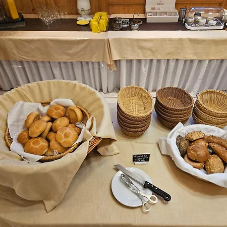 호텔 Land-gut-hotel Waldschaenke 2*