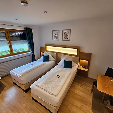 호텔 Land-gut-hotel Waldschaenke Altfraunhofen