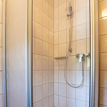 Land-gut-hotel Waldschaenke 호텔 2*